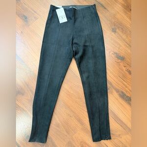Zara women's Faux Suede Legging Pants Brand New with Tags Black Sz M